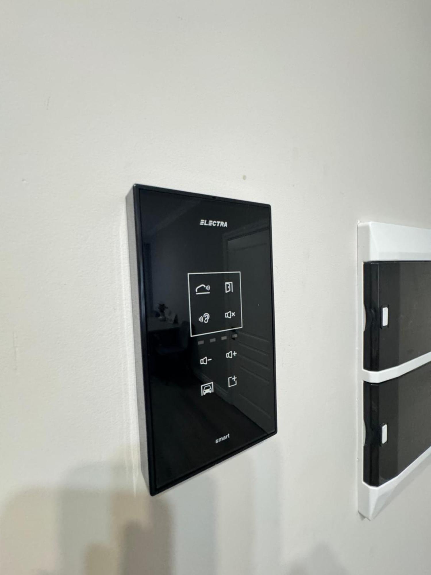 Two Bedroom Apartment In The Center, With Parking, Address Avram Iancu 32 Kisinyov Kültér fotó