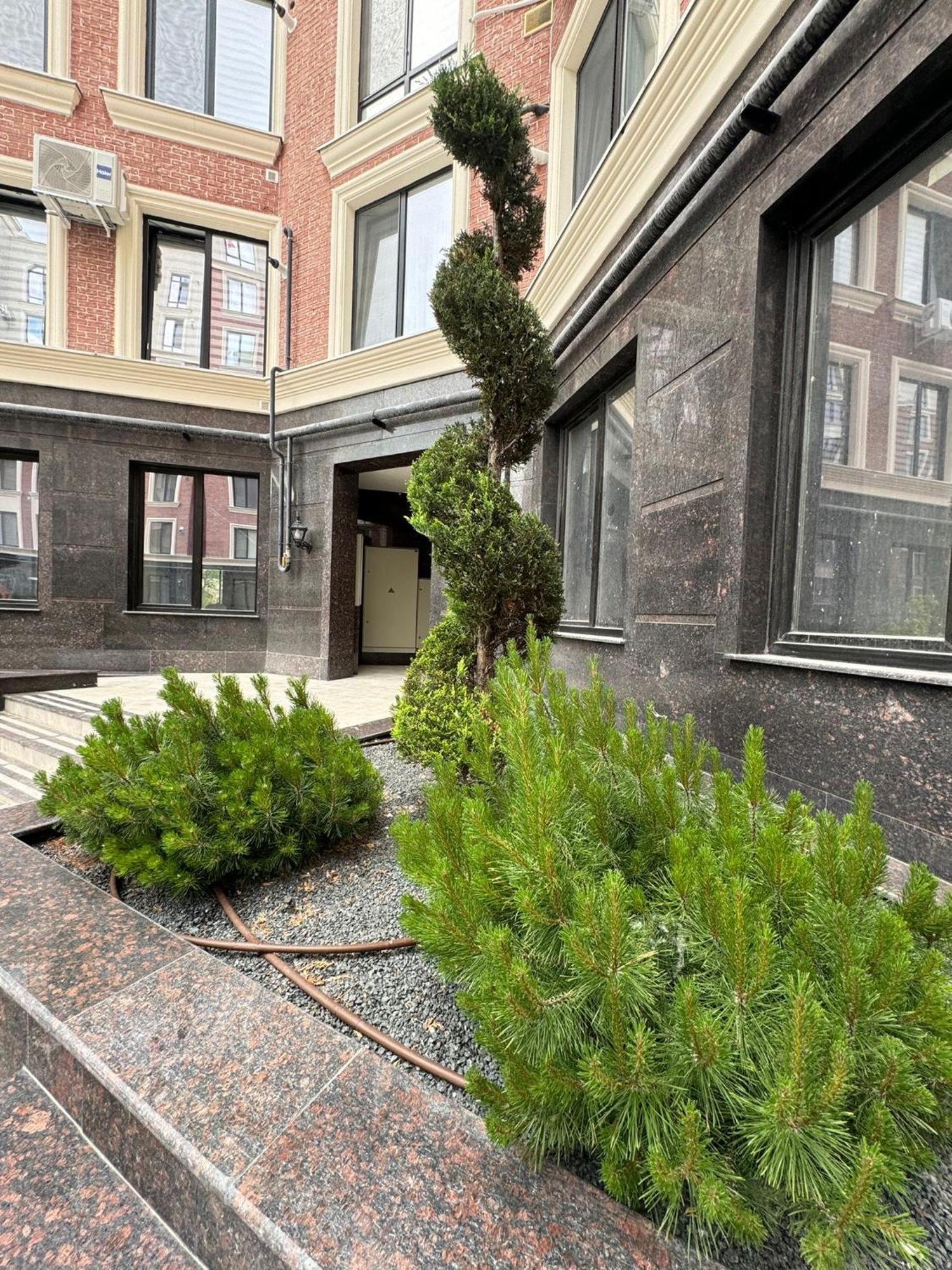 Two Bedroom Apartment In The Center, With Parking, Address Avram Iancu 32 Kisinyov Kültér fotó