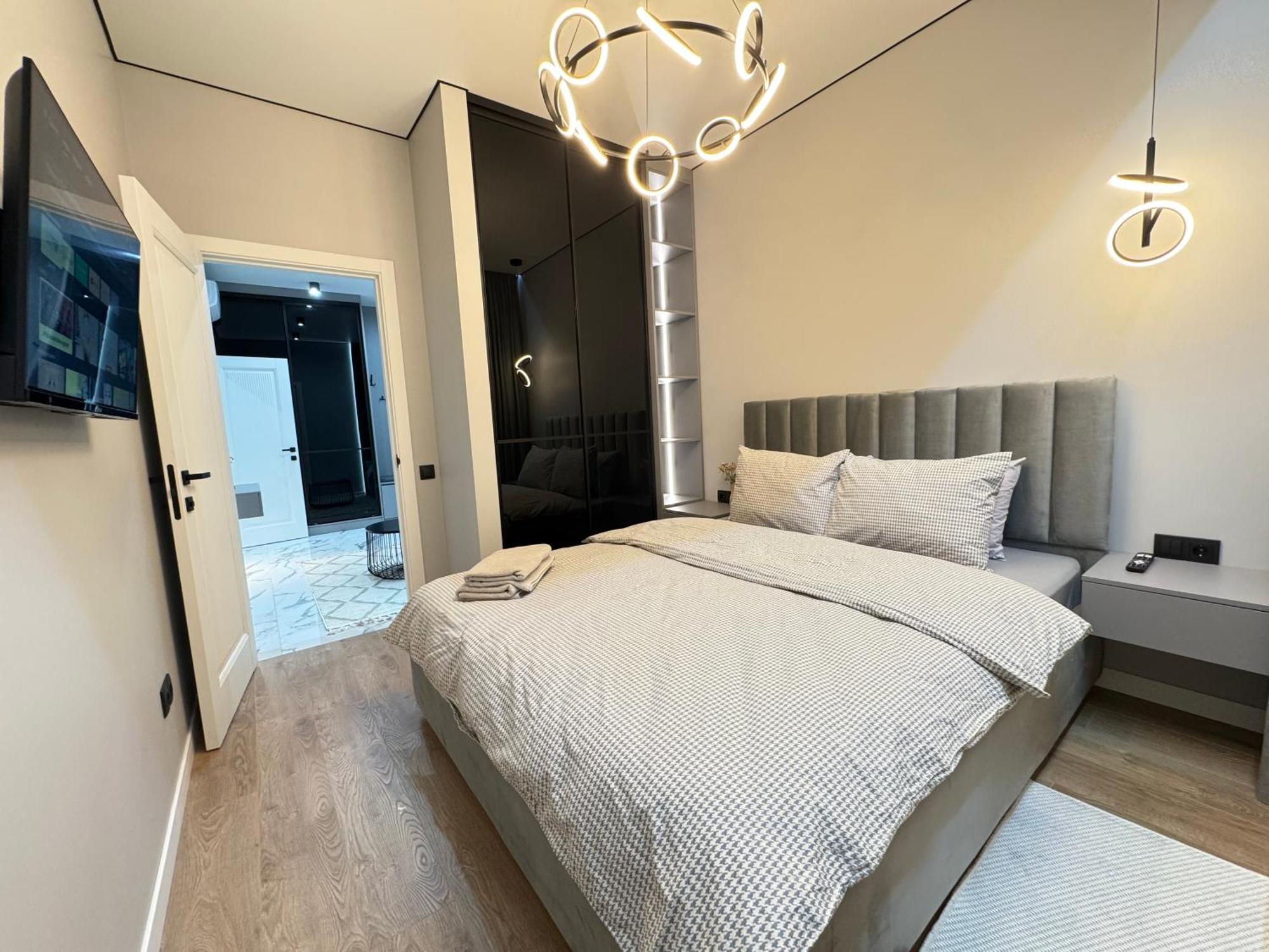 Two Bedroom Apartment In The Center, With Parking, Address Avram Iancu 32 Kisinyov Kültér fotó